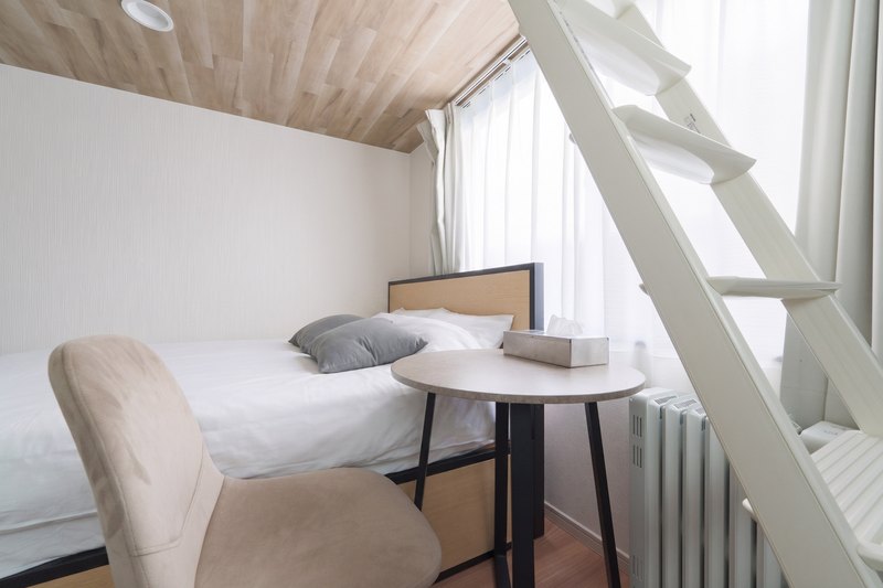1R bedside view with monitor